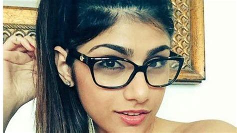 mia khalifa muslim|Controversial porn scene that lead to Mia Khalifa’s death threats